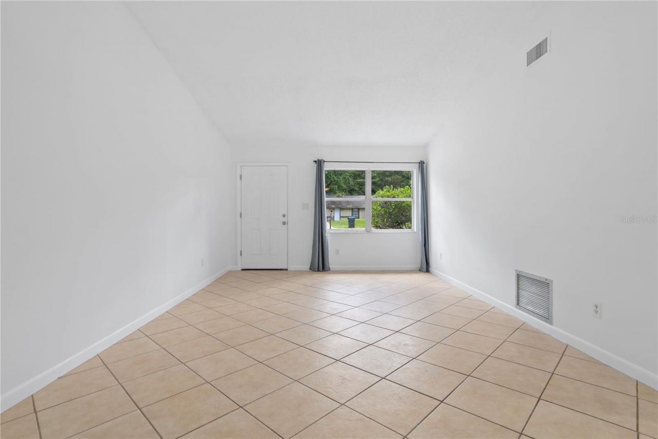 1921 Bonneville Drive, Orlando, FL 32826 Photo