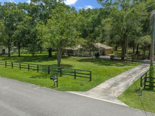 4 HIALEAH DRIVE , OCALA, FL 34482