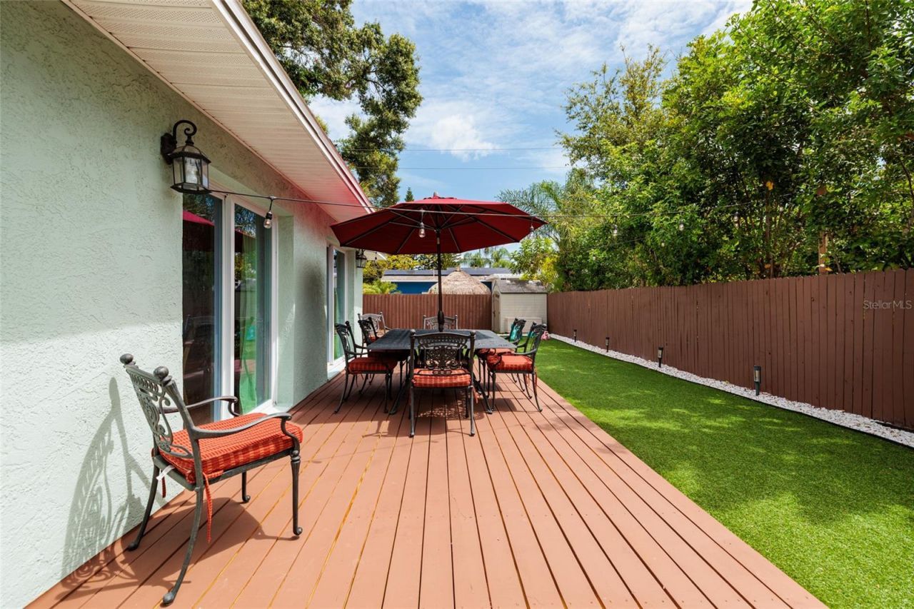 801 61st Street N, Saint Petersburg, FL 33710 Photo
