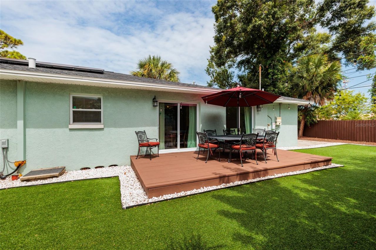 801 61st Street N, Saint Petersburg, FL 33710 Photo