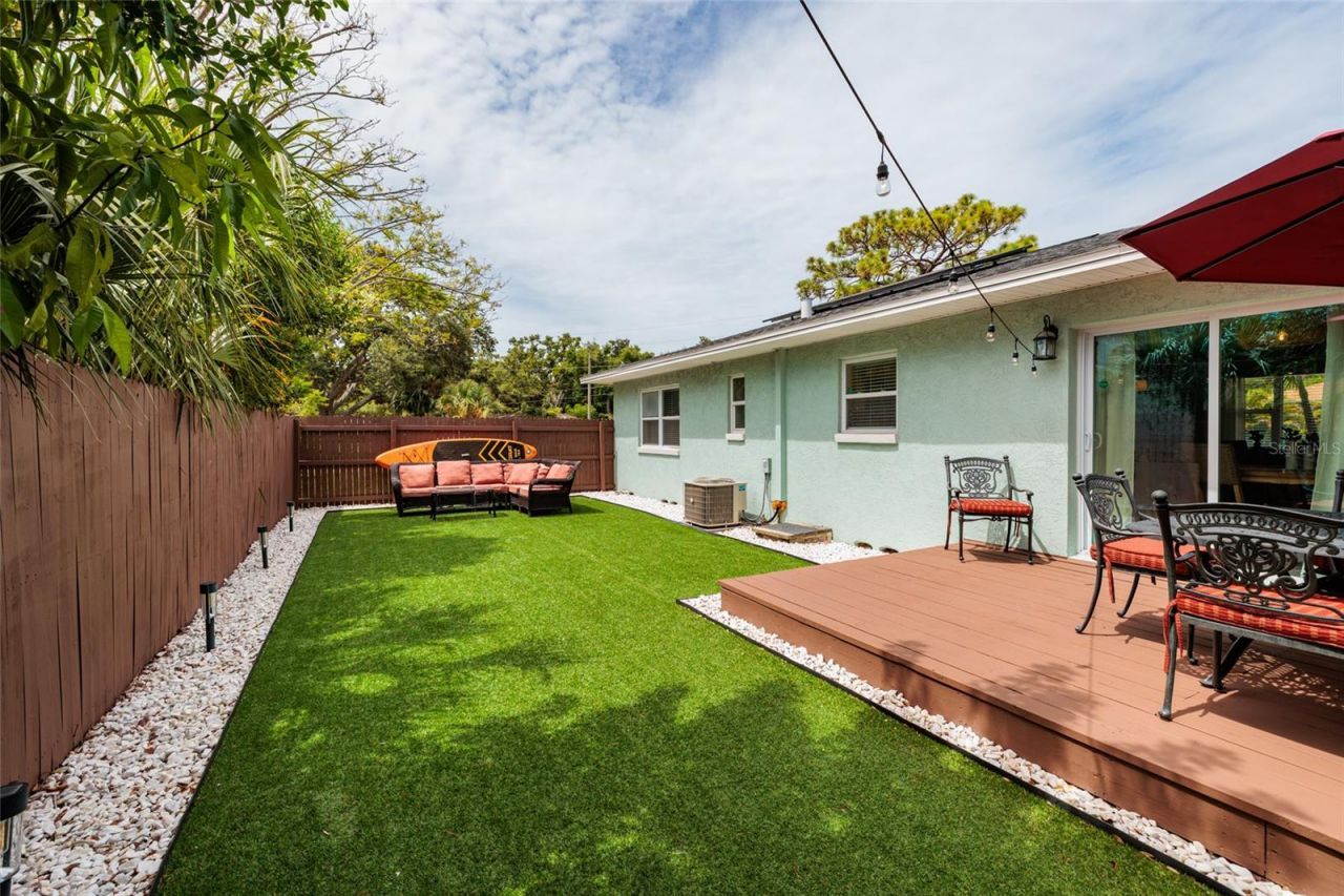 801 61st Street N, Saint Petersburg, FL 33710 Photo