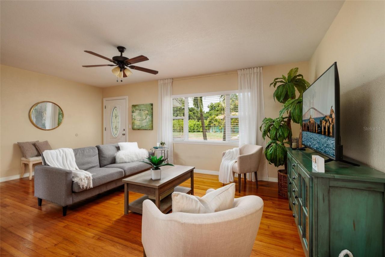 801 61st Street N, Saint Petersburg, FL 33710 Photo