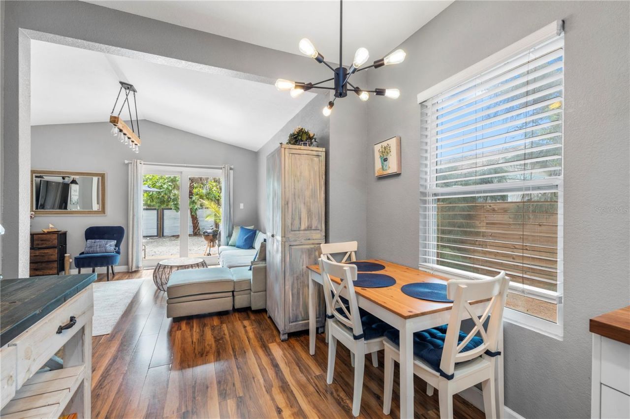 2101 43rd Street S, Saint Petersburg, FL 33711 Photo
