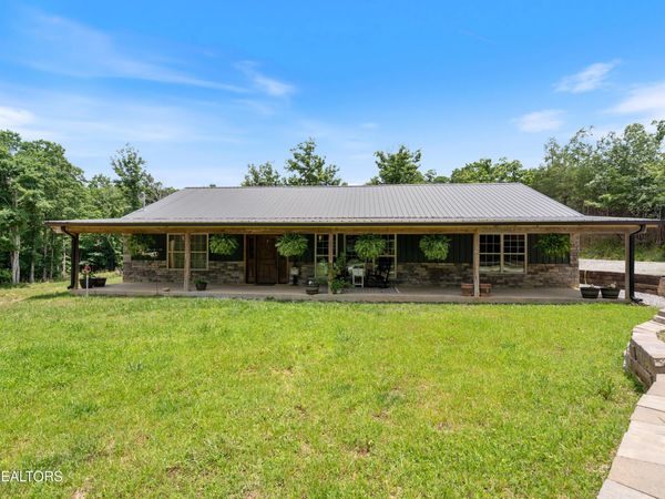 904 Meadows Drive, Spencer, TN 38585