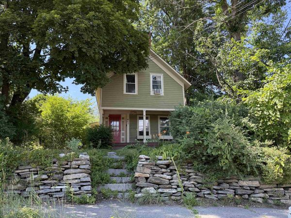 641 depot Street, Chester, VT 05143