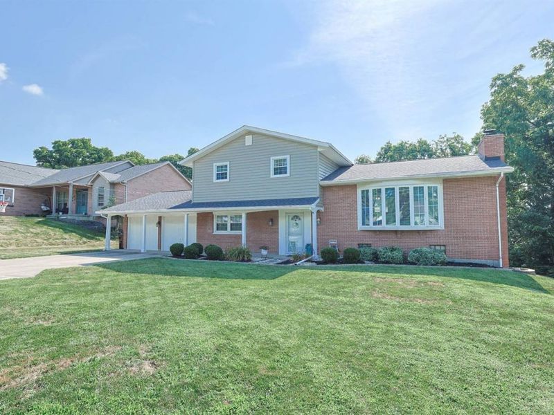 578 Britton Lane, Monroe, OH 45050 Photo 2