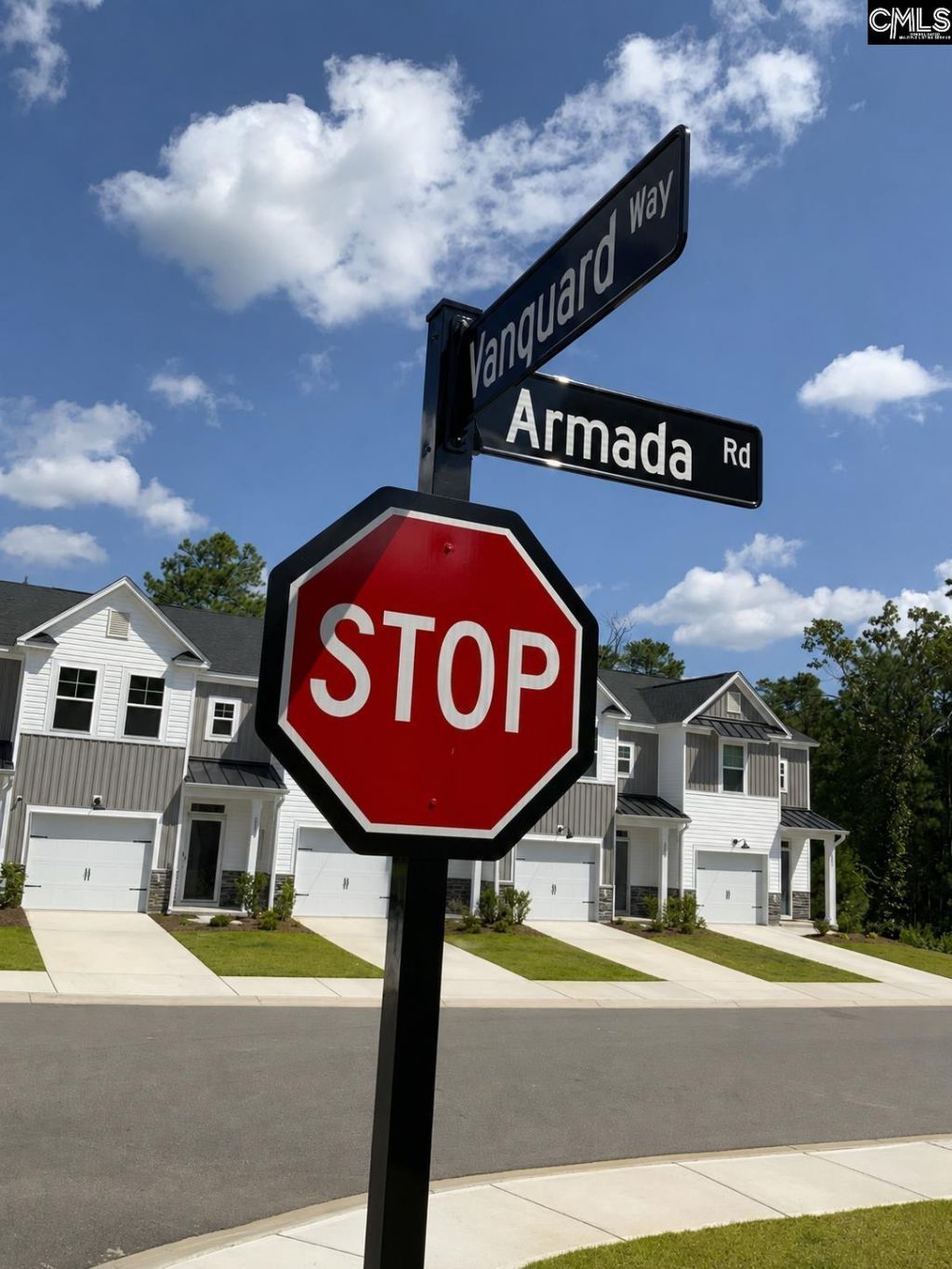 2020 Armada Road  Photo 54
