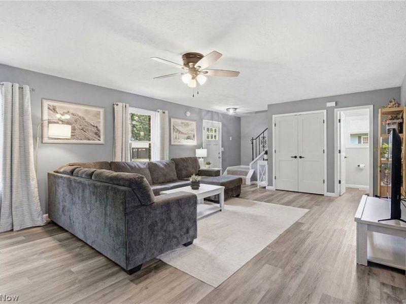 6187 Magnolia Drive , Mentor, OH 44060 Photo 5