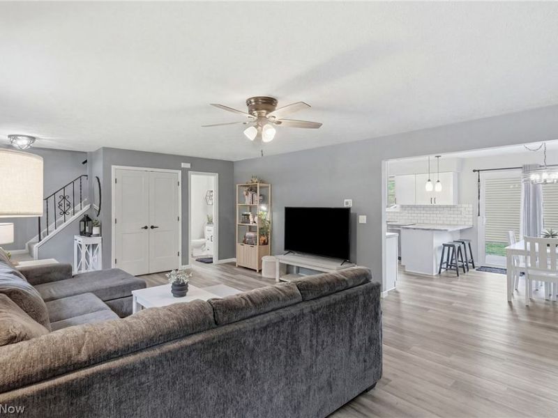 6187 Magnolia Drive , Mentor, OH 44060 Photo 6