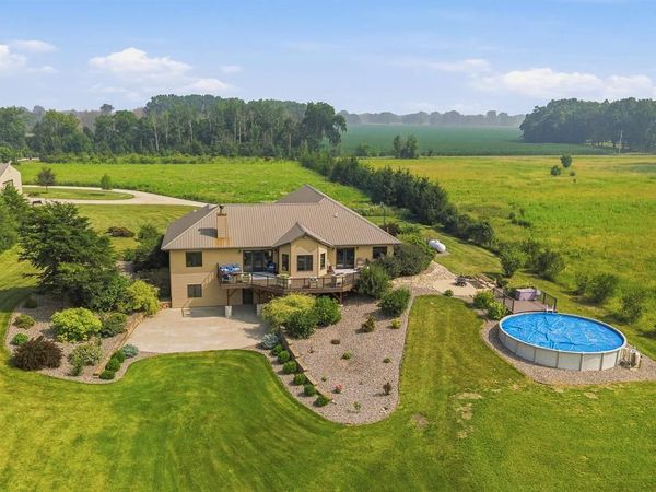 W11020 CENTER ROAD, Ripon, WI 54971