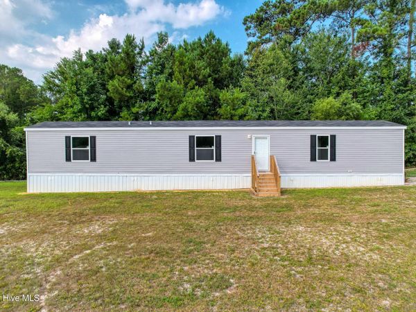 226 Bream Street, Holly Ridge, NC 28445