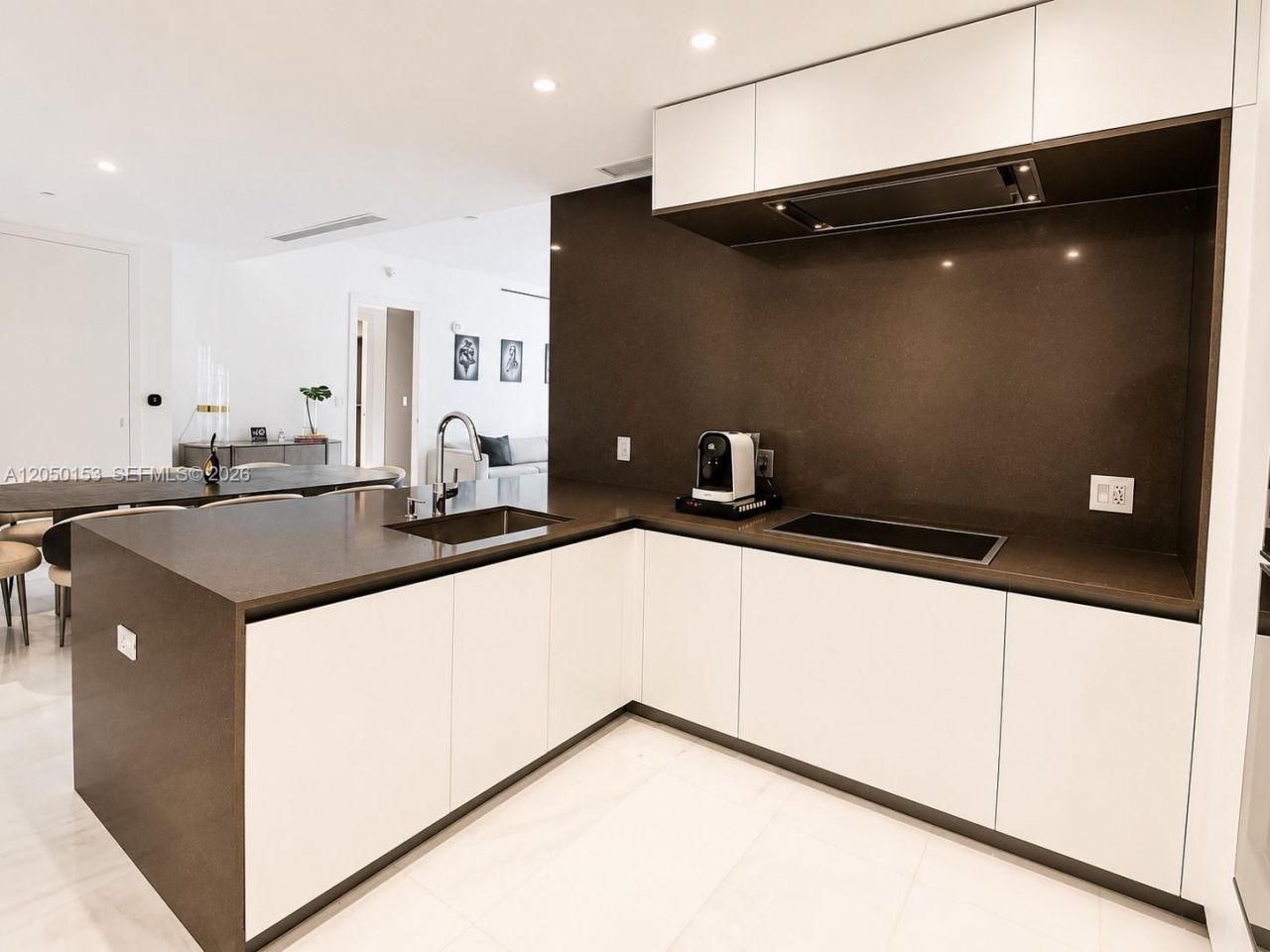300 Biscayne Boulevard Way , Unit 2609W, Miami, FL 33131 Photo