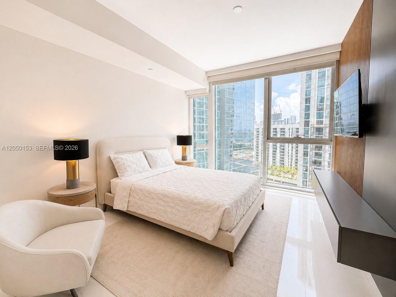 300 Biscayne Boulevard Way , Unit 2609W, Miami, FL 33131 Photo