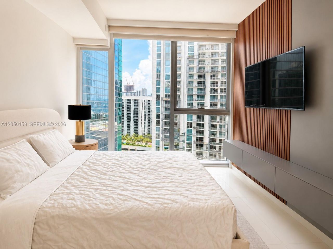 300 Biscayne Boulevard Way , Unit 2609W, Miami, FL 33131 Photo
