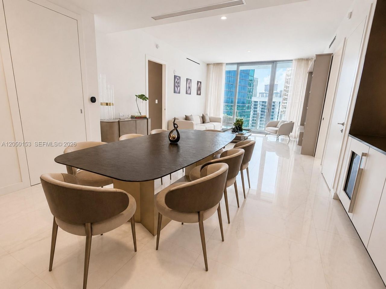300 Biscayne Boulevard Way , Unit 2609W, Miami, FL 33131 Photo