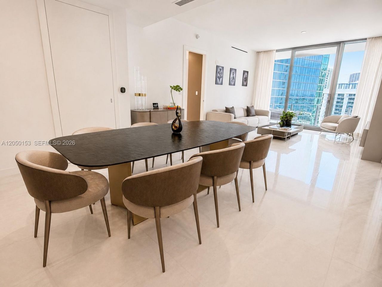 300 Biscayne Boulevard Way , Unit 2609W, Miami, FL 33131 Photo