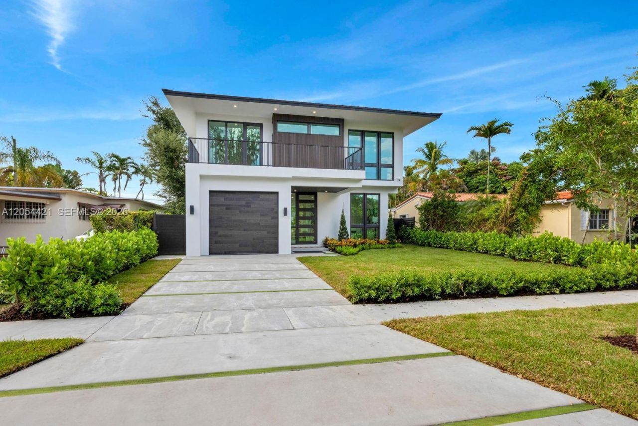 5765 SW 47th St, Miami, FL 33155 Photo
