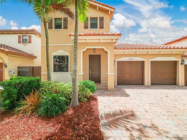 17670 SW 154th Pl , Miami, FL 33187