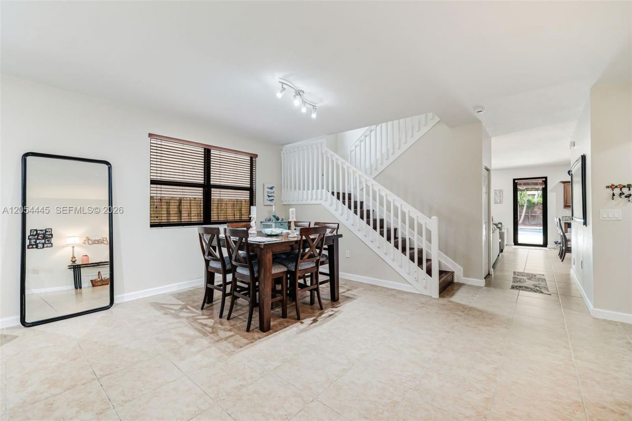 17670 SW 154th Pl, Miami, FL 33187 Photo