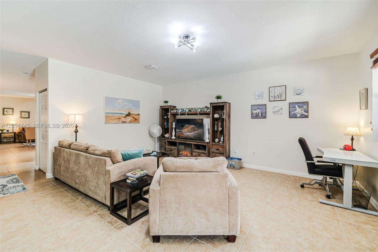 17670 SW 154th Pl, Miami, FL 33187 Photo