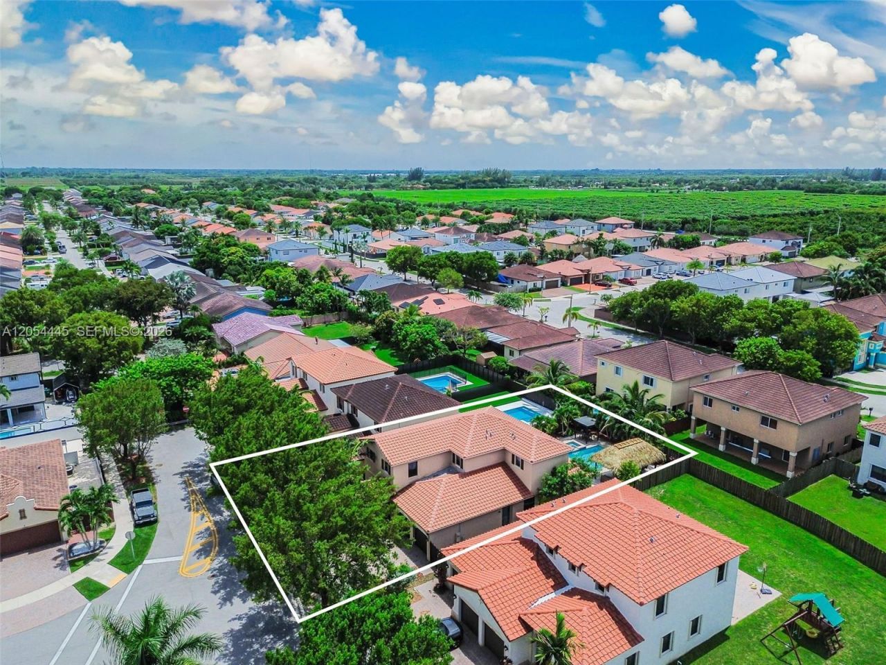 17670 SW 154th Pl, Miami, FL 33187 Photo