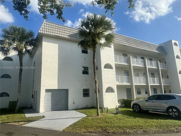 8135 Sunrise Lakes Blvd , Unit 309, Sunrise, FL 33322