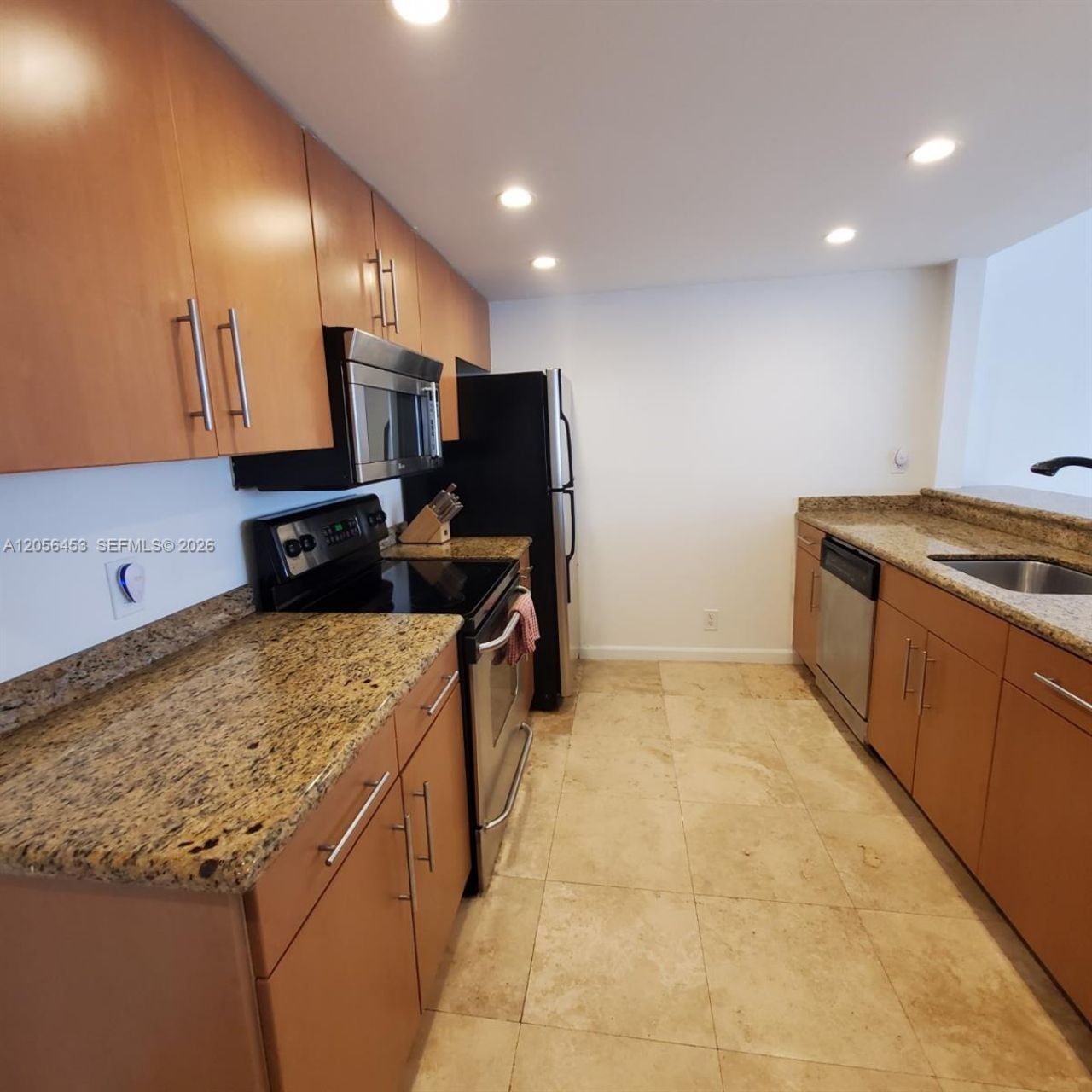 245 18th St , Unit 403, Miami Beach, FL 33139 Photo
