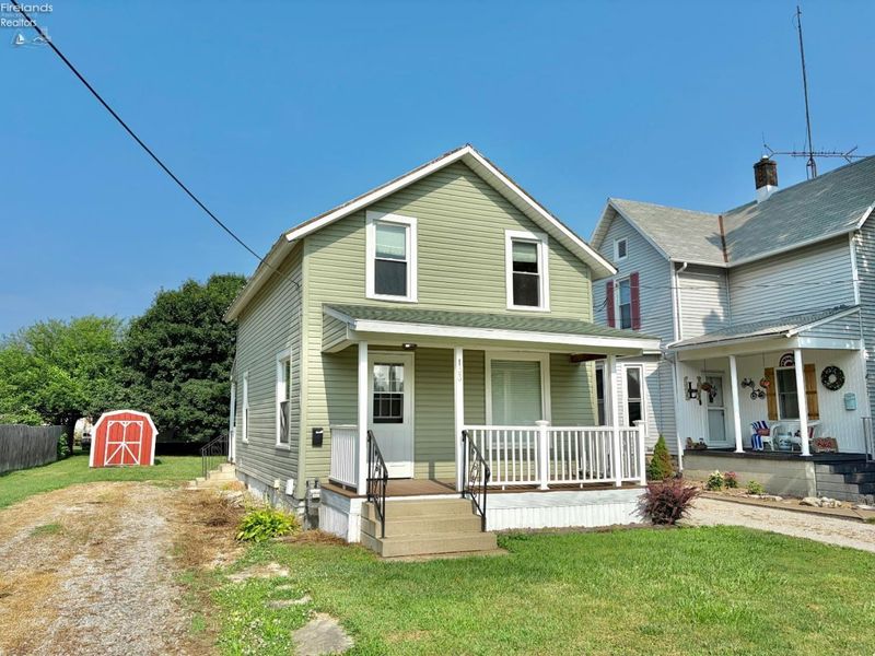 133 Walnut Street, Bellevue, OH 44811 Photo 1