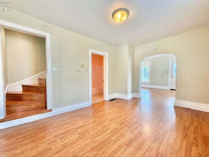 133 Walnut Street, Bellevue, OH 44811 Photo 11