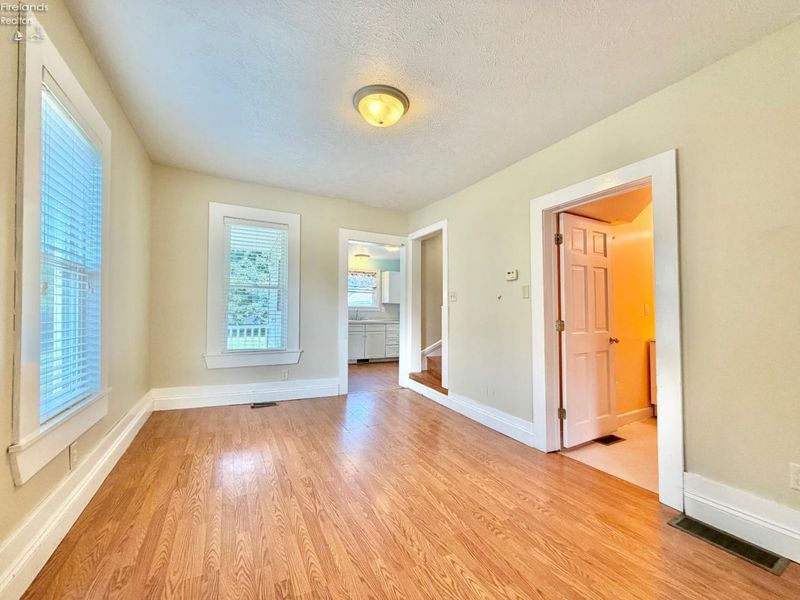 133 Walnut Street, Bellevue, OH 44811 Photo 13
