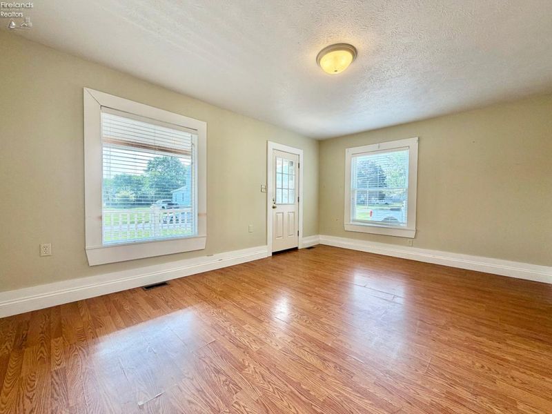 133 Walnut Street, Bellevue, OH 44811 Photo 9