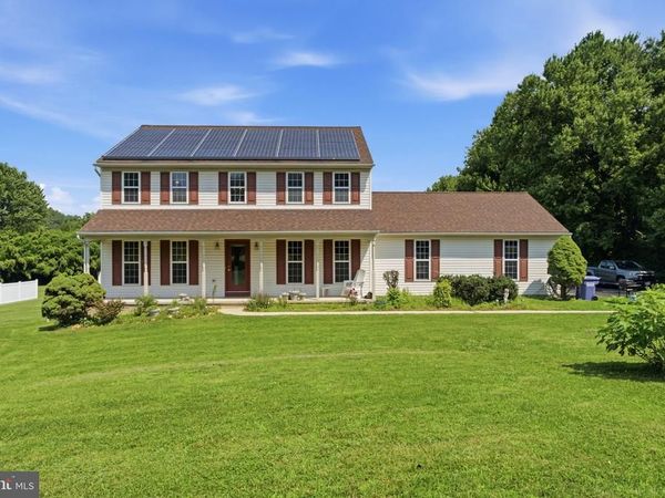 439 MEADOW DRIVE, LINCOLN UNIVERSITY, PA 19352