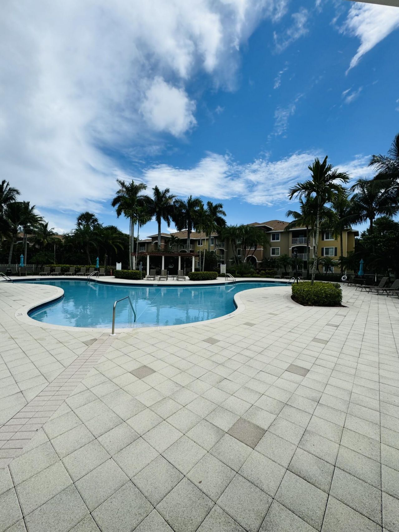 6529 Emerald Dunes Drive, Unit 302, West Palm Beach, FL 33411 Photo