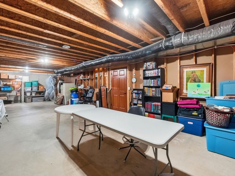 945 Oak Hill Court, Troy, OH 45373 Photo 49