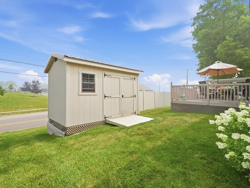 945 Oak Hill Court, Troy, OH 45373 Photo 63