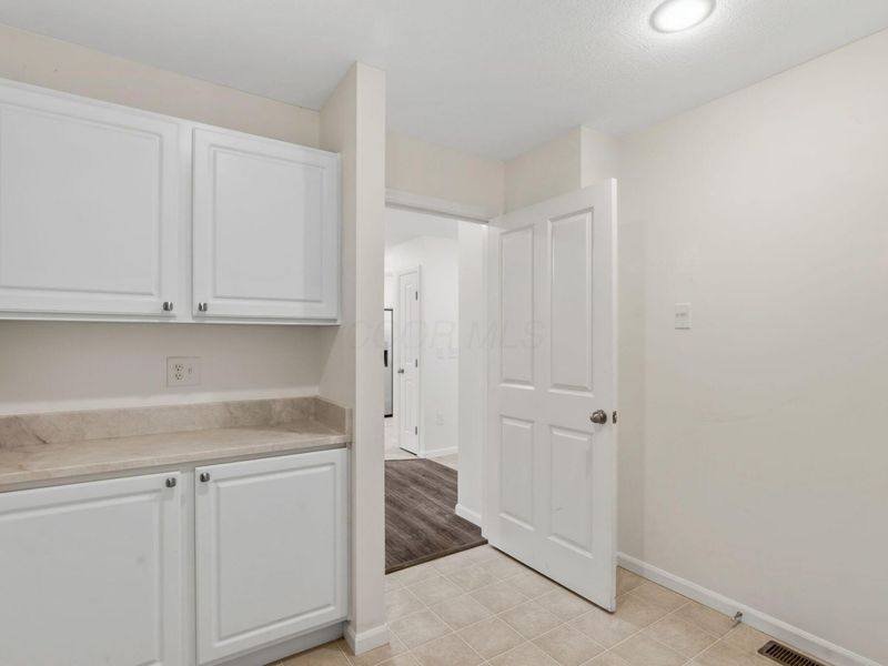 7529 Cherry Brook Drive, Reynoldsburg, OH 43068 Photo 22