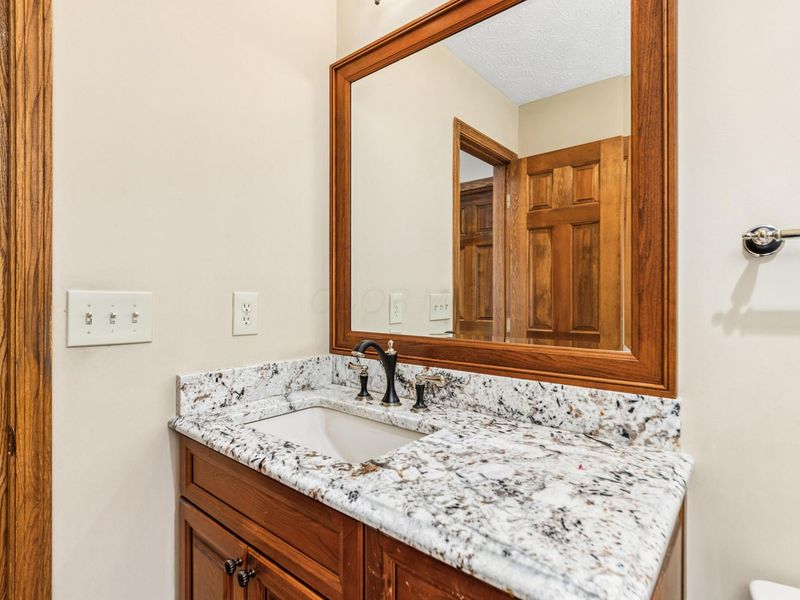 7090 Stilson Court, Columbus, OH 43235 Photo 54
