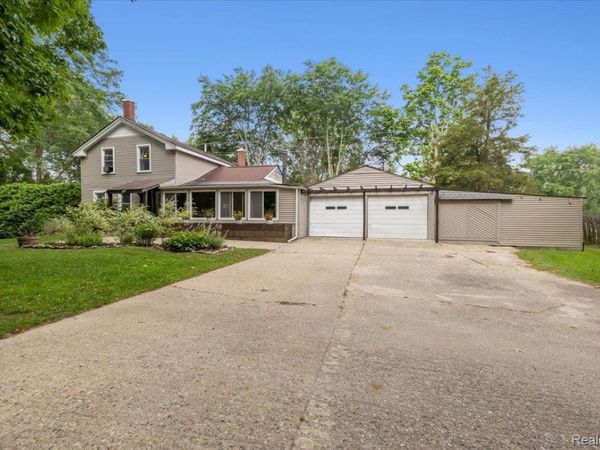 16036 Worden Road, Groveland Township, Mi 48442