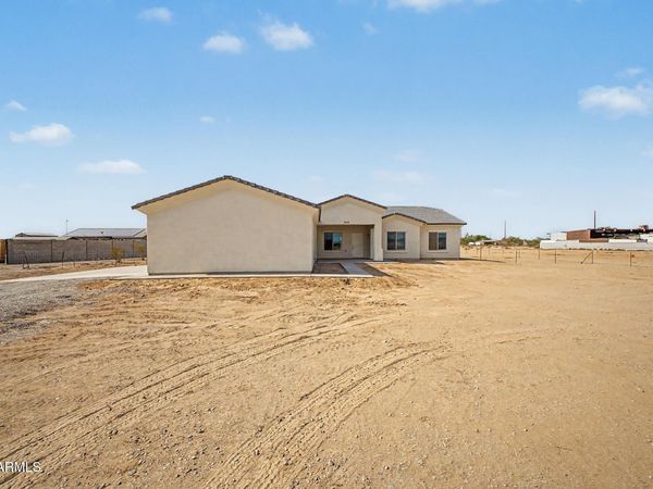 12138 S AIRPORT Road, Buckeye, AZ 85326