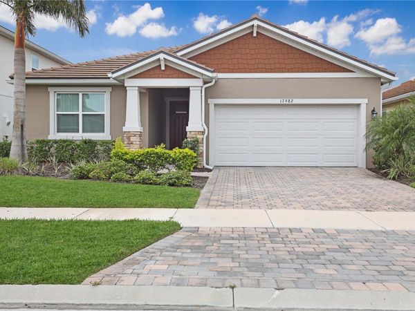 17982 GRAND PROSPERITY DRIVE , VENICE, FL 34293
