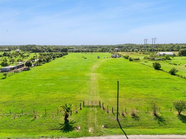 345 TROTTING TRAIL , OSTEEN, FL 32764
