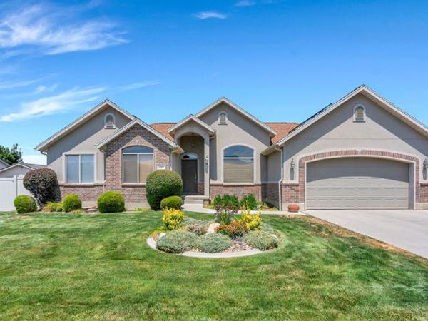 193 E SANTA FE DR , Springville, UT 84663