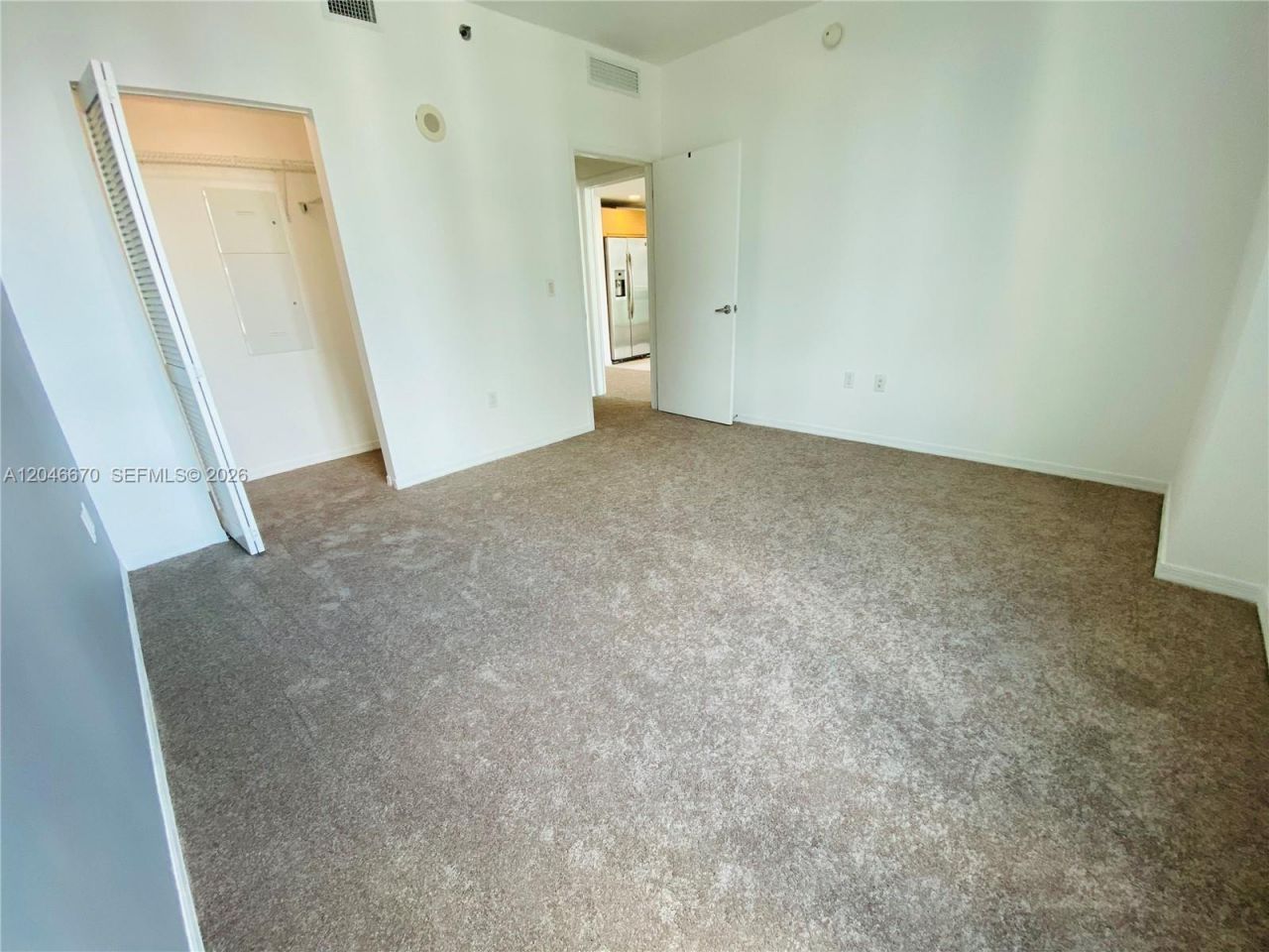 951 Brickell Ave , Unit 1909, Miami, FL 33131 Photo
