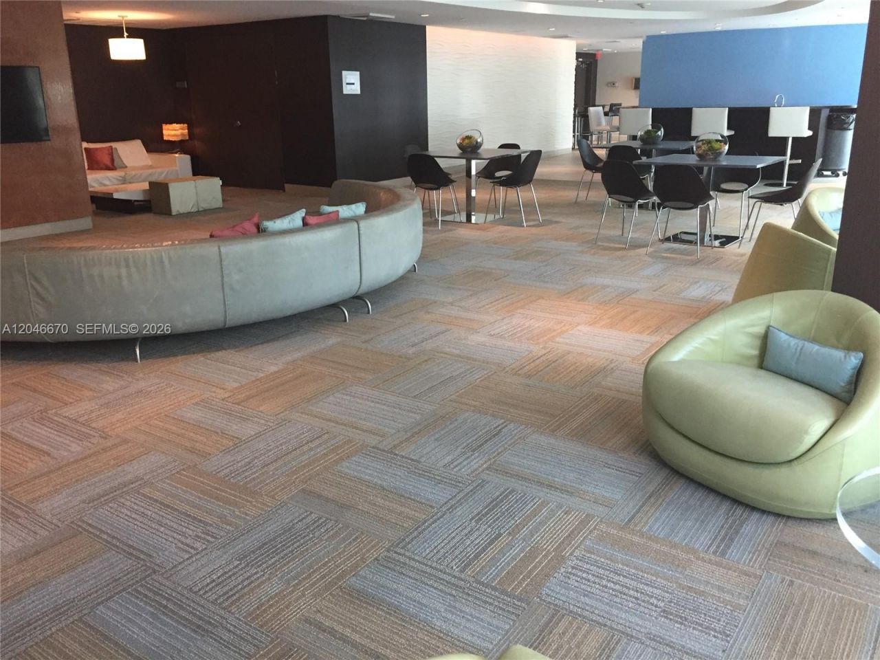 951 Brickell Ave , Unit 1909, Miami, FL 33131 Photo