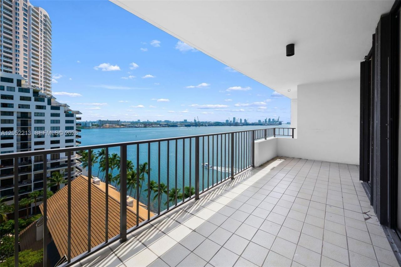 520 Brickell Key Dr, Unit A1206, Miami, FL 33131 Photo