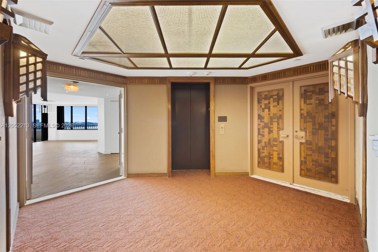 520 Brickell Key Dr, Unit A1206, Miami, FL 33131 Photo