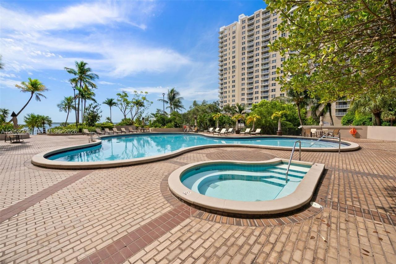 520 Brickell Key Dr, Unit A1206, Miami, FL 33131 Photo