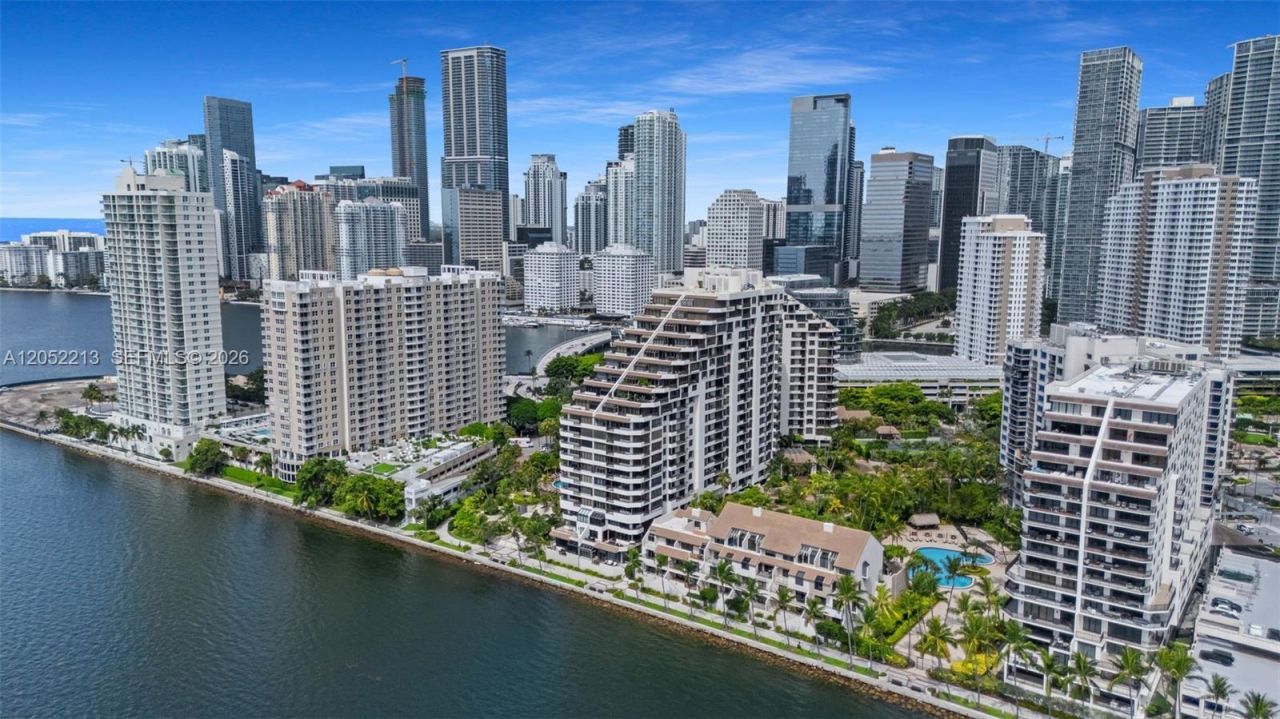 520 Brickell Key Dr, Unit A1206, Miami, FL 33131 Photo