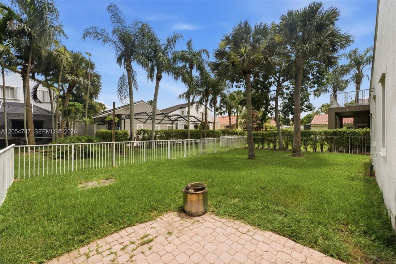 15645 SW 16th Ct, Pembroke Pines, FL 33027 Photo