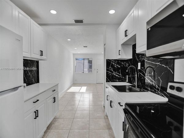 708 N 20th , Unit 1-2, Hollywood, FL 33020